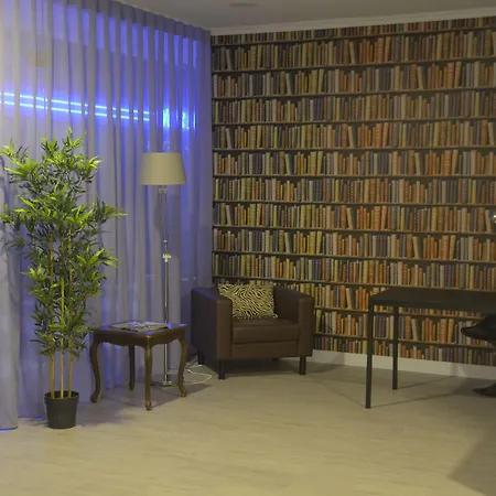 The Navigator - Olympus Marina