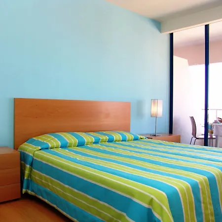 The Navigator - Olympus Marina ヴィラモウラ