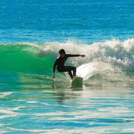 The Navigator - Olympus Marina アパートホテル ヴィラモウラ