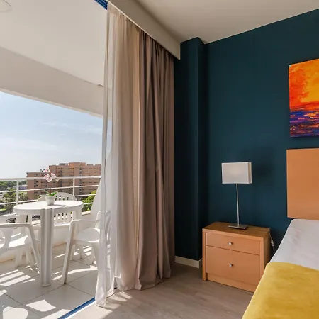 Aparthotel The Navigator - Olympus Marina 4*