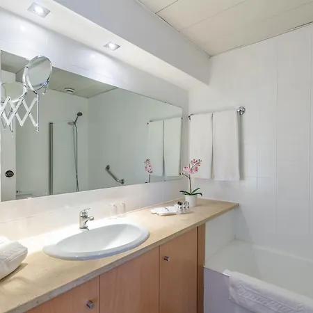 The Navigator - Olympus Marina