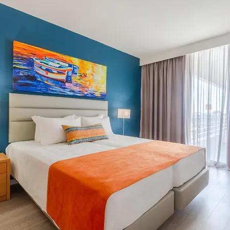 Апарт-отель The Navigator - Olympus Marina