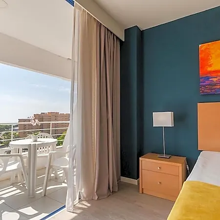 The Navigator - Olympus Marina Aparthotel 4*