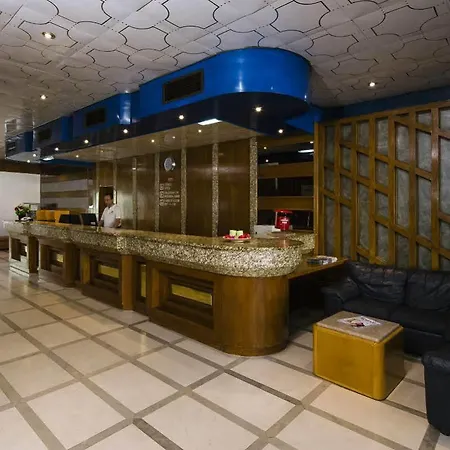 The Navigator - Olympus Marina 4*