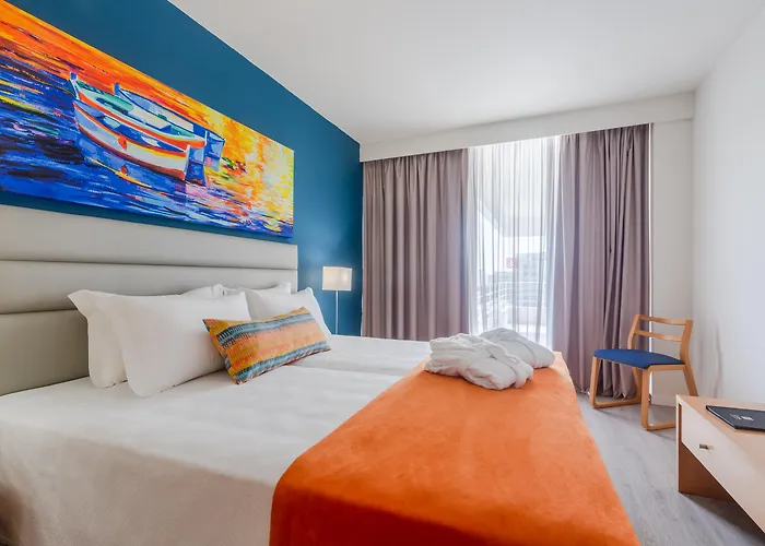 The Navigator - Olympus Marina 4* 维拉摩拉