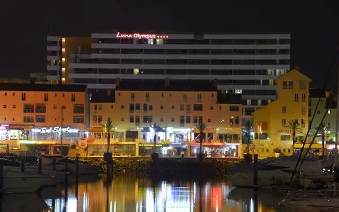 The Navigator - Olympus Marina 公寓式酒店 维拉摩拉